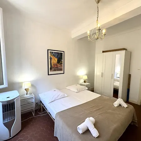 Riviera - Barillerie 4 - 3 Pieces - Old Town Promenade